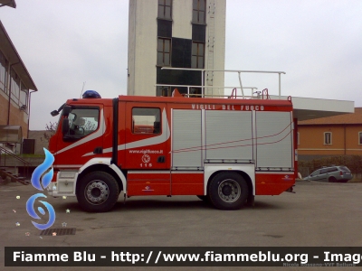 Volvo FL 280 III serie
Vigili del Fuoco
Comando Provinciale di Belluno
Distaccamento Permanente di Agordo (BL)
AutoPompaSerbatoio allestimento Bai
VF 25631
Parole chiave: Volvo FL_280_IIIserie VF25631