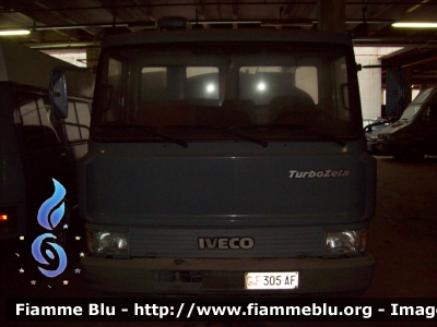 Iveco Zeta 79-14
Guardia di Finanza
GdiF 305 AF
Parole chiave: Iveco Zeta_79-14 GdiF305AF