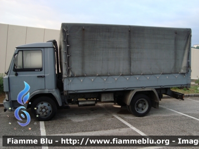 Iveco Zeta 50-9
Guardia di Finanza
GdiF 717 AE
Parole chiave: Iveco Zeta_50-9 GdiF717AE