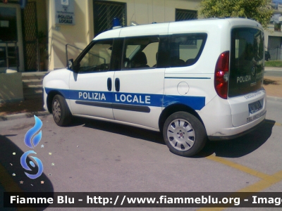 Fiat Doblò III serie
Polizia Locale
San Nicola la Strada (CE)
POLIZIA LOCALE YA 460 AB
Parole chiave: Fiat Doblò_IIIserie PoliziaLocaleYA460AB