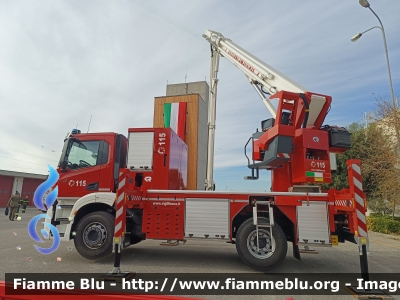 Iveco S-Way
Vigili del Fuoco
Comando Provinciale di Grosseto
Snorkel 31m allestimento Rosenbauer
VF 33557
Santa Barbara 2024
Parole chiave: Iveco S_Way VF33557