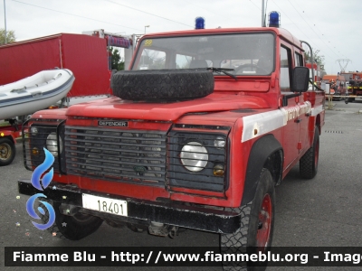 Land Rover Defender 130
Vigili del Fuoco 
Comando Provinciale di Grosseto
Antincendio Boschivo
VF 18401
Santa Barbara 2015

*Si ringrazia il personale del comando per la disponibilità*
Parole chiave: Land-Rover Defender_130 VF18401 Santa_Barbara_VVF_2015