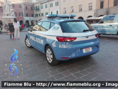 Seat Leon III
Polizia di Stato
Squadra Volante di Grosseto
POLIZIA M1847
Auto n° 106
-165° anniversario della fondazione della polizia di Stato-
Parole chiave: Seat Leon_III POLIZIAM1847 festa_polizia_2017