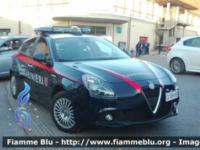 Alfa Romeo Nuova Giulietta restyle
Carabinieri
Nucleo operativo e radiomobile Pitigliano (GR)
*In servizio presso la Tenenza di Arcidosso (GR)*
Allestita NCT Nuova Carrozzeria Torinese
Decorazione Grafica Artlantis
