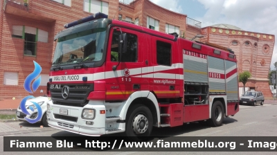 Mercedes-Benz Actros 1841 II serie
Vigili del Fuoco
Comando Provinciale di Firenze
Distaccamento Permanente di Empoli
AutoPompaSerbatoio allestimento BAI
VF 22607
Parole chiave: Mercedes-Benz Actros_1841_IIserie VF22607