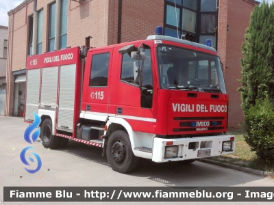 Iveco CityEuroFire 100E21 I serie
Vigili del Fuoco 
Comando Provinciale di Pisa
Distaccamento Volontario di San Miniato Basso 
AutoPompaSerbatoio allestimento Iveco-Magirus
VF 19869
