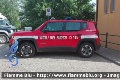 Jeep Renegade
Vigili del Fuoco
Comando Provinciale di Grosseto
VF 28841
*Giornata della Sicurezza di Cinigiano 2018*
Parole chiave: Jeep_renegade_VF28841