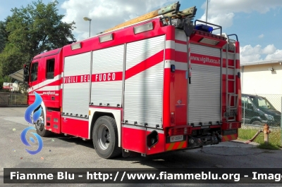 Mercedes-Benz Actros 1841 II Serie
Vigili del Fuoco
Comando Provinciale di Perugia 
 Distaccamento Permanente di Spoleto
Autompompa Allestita BAI
VF23347
*si ringrazia il personale per la cortesia*
Parole chiave: Mercedes-Benz Actros_1841_IISerie VF23347