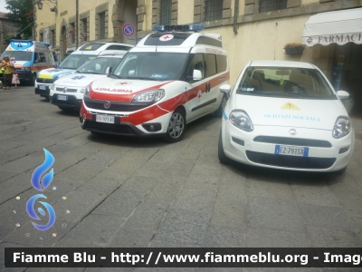 Fiat Punto VI serie
Misericordia Albinia (GR)
Autovettura Servizi Sociali allestimento Cevi
Codice mezzo: 21
*fotografata all' inaugurazione dei mezzi di Santa Fiora del 25/06/2017*
Parole chiave: Fiat Punto_VIserie