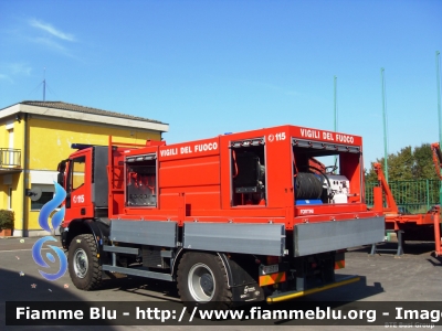 Iveco EuroCargo 150E28 4x4 III serie
Vigili del Fuoco
Comando Provinciale di La Spezia
Colonna Mobile Regionale
Autocarro esemplare unico 
con allestimento scarrabile a Gancio 
VF 26317
Parole chiave: Iveco EuroCargo_150E28_4x4_IIIserie VF26317