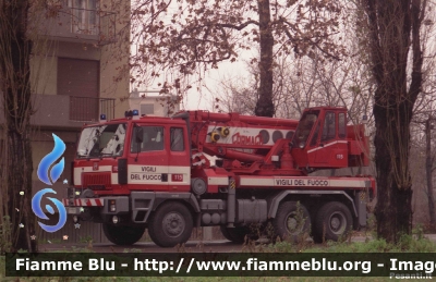 Astra BM305F
Vigili del Fuoco
AutoGru da 30 ton allestimento Cormach

Parole chiave: Astra BM305F VVF