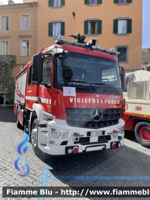 Mercedes-Benz Arocs 1832
Vigili del Fuoco
Comando Provinciale di Viterbo
Bimodale (strada-rotaia)
Allestimento BAI
VF 30039
Parole chiave: Mercedes-Benz Arocs_1832 VF30039