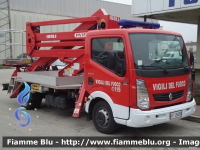 Renault Maxity
Vigili del Fuoco
Comando Provinciale di Rovigo
Distaccamento Permanente di Adria (RO)
Piattaforma Isoli PNT 205 da 20 m 
VF 26638 
Parole chiave: Renault Maxity VF26638