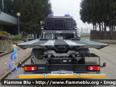 Iveco EuroCargo 120EL22 III serie
Carabinieri
Carro soccorso e recupero
allestimento Isoli Slide 2 New
Parole chiave: Iveco EuroCargo_120EL22_IIIserie