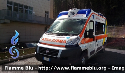 Fiat Ducato X250
Misericordia di Siena
Allestita Aricar
Codice automezzo: 70
Sigla: SiMI 12
Parole chiave: Fiat Ducato_X250 Ambulanza