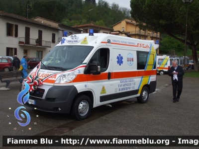 Fiat Ducato X250
Misericordia Tavarnelle val di Pesa e Barberino val d'Elsa (FI)
Allestita Mariani Fratelli
Codice automezzo: 3
Parole chiave: Fiat Ducato_X250 Ambulanza