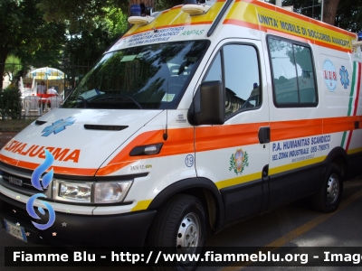 Iveco Daily III serie
Pubblica Assistenza Humanitas Scandicci (FI)
Allestita MAF
Codice automezzo: 19
Parole chiave: Iveco Daily_IIIserie Ambulanza