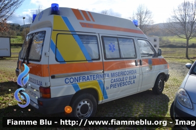 Volkswagen Transporter T4
Misericordia Casole d'Elsa sezione Pievescola (SI)
Codice automezzo: 7
Sigla: SiMI 61
Ex ambulanza della Misericordia di Poggibonsi (SI)
Dismessa
Parole chiave: Volkswagen Transporter_T4 Ambulanza