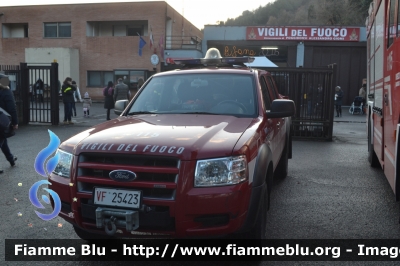 Ford Ranger VI serie
Vigili del Fuoco
Comando provinciale di Siena
Distaccamento di Poggibonsi
Allestimento Aris
VF 25423
Parole chiave: Ford Ranger_VIserie_VF 25423_Befana 2016