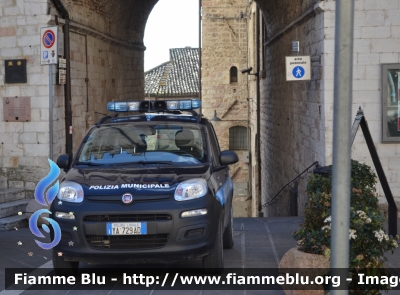 Fiat Nuova Panda II serie
Polizia Municipale Assisi (PG)
POLIZIA LOCALE YA 728 AD
Parole chiave: Fiat Nuova_Panda_IIserie POLIZIALOCALEYA728AD