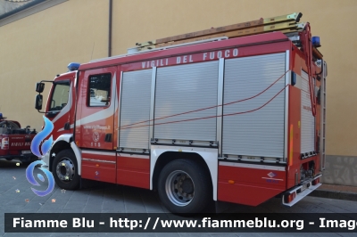 Volvo FL 290 III serie
Vigili del Fuoco
AutoPompaSerbatoio
Allestimento BAI
VF 26502
Parole chiave: Volvo FL_290_IIIserie VF26502