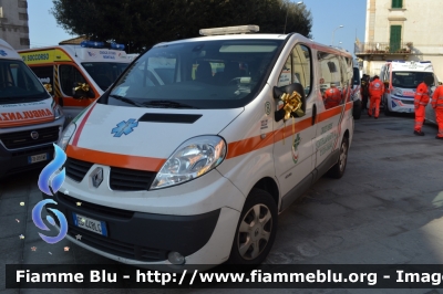 Renault Trafic III serie
Pubblica Assistenza Croce Verde 
Civitella Roveto (AQ)
Allestito MAF
Codice automezzo: 8
Parole chiave: Renault Trafic_IIIserie