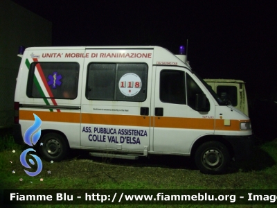 Fiat Ducato II serie
Pubblica Assistenza Colle Val d'Elsa (SI)
Allestita MAF
SiPA 03
Ambulanza dismessa
Parole chiave: Fiat Ducato_IIserie_Ambulanza