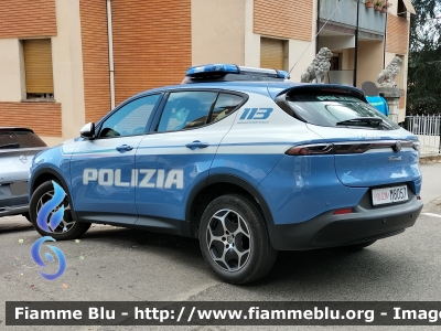 Alfa Romeo Tonale
Polizia di Stato
Squadra Volante
Allestimento FCA
POLIZIA M8057
Parole chiave: Alfa-Romeo_Tonale_POLIZIAM8057