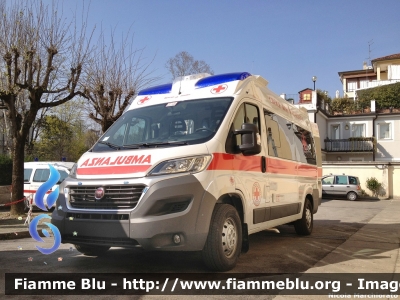 Fiat Ducato X290
Croce Rossa Italiana
Comitato Provinciale di Vicenza
Allestimento Mariani Fratelli
CRI 856 AD
Parole chiave: croce rossa italiana fiat ducato x290 vicenza mariani fratelli