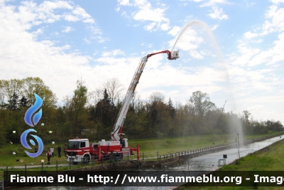 Mercedes-Benz Actros 3331 II serie
Snorkel da 32 metri allestimento Sanco
Parole chiave: Mercedes-Benz Actros_3331_IIserie