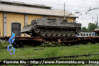 MBT Leopard
Esercito Italiano
Carro Soccorso
EI 15927
Parole chiave: MBT Leopard EI15927