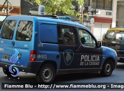 ??
Argentina
Policia de la Ciutad de Buenos Aires
