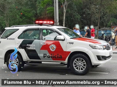 Toyota RAV4
República Federativa do Brasil - Repubblica Federativa del Brasile 
Polícia Militar do Estado de São Paulo
