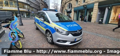 Opel Zafira III serie
Bundesrepublik Deutschland - Germania
Bundespolizei - Polizia di Stato
Parole chiave: Opel Zafira_IIIserie