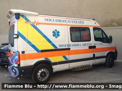 Renault Master III serie
Misericordia di Arezzo (Ar)
Allestimento Orion
Codice automezzo: M18
Codifica Radio: Mike 103
Parole chiave: Renault Master_IIIserie Ambulanza