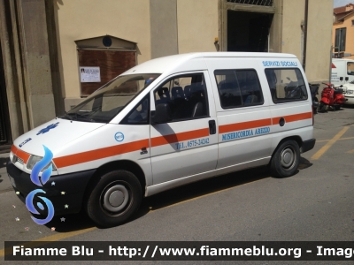 Fiat Scudo I serie
Misericordia di Arezzo (Ar)
Codice automezzo: M10
Parole chiave: Fiat Scudo_Iserie