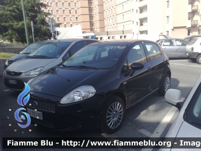 Fiat Grande Punto
Guardia di Finanza
Savona
GdiF 781 BD
Parole chiave: Fiat Grande_Punto GdiF781BD