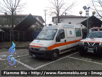 Fiat Ducato III serie
Misericordia di Quarrata (PT)
Allestita Bell's Car 
Riallestita Maf
Veicolo precedentemente appartenuto a:
Pubblica Assistenza Niguarda (MI), Getras Brindisi, 
Pubblica Assistenza Pietrasanta e Global aid (BO)
CODICE AUTOMEZZO: 36
Sostituisce il Fiat Ducato II serie
Parole chiave: Fiat Ducato_II