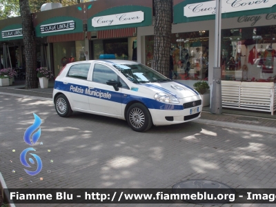 Fiat Grande Punto
Polizia Municipale Riccione (RN)

Parole chiave: Fiat Grande_Punto