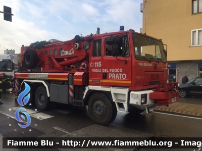 Astra BM305F
Vigili del Fuoco
Comando Provinciale di Prato
AutoGru da 30 ton allestimento Cormach
VF 14584
Parole chiave: Astra BM305F VF14584