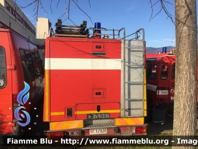 Iveco Zeta 65-12
Vigili del Fuoco
Comando Provinciale di Pistoia
Distaccamento di Montecatini Terme
Polisoccorso allestimento Baribbi
VF 17020
Parole chiave: Iveco Zeta 65-12 VF17020 Santa_Barbara_2017