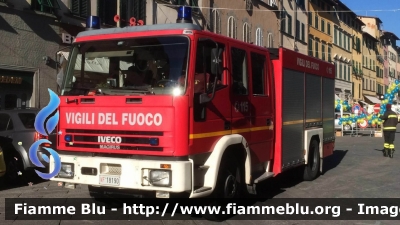 Iveco EuroFire 150E27 I serie
Vigili del Fuoco
Comando Provinciale di Pistoia
Distaccamento Permanente di San Marcello Pistoiese
Allestimento Magirus
Ricondizionato Fortini
VF 18190
Parole chiave: Iveco EuroFire_150E27_Iserie VF18190