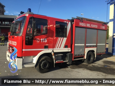 Iveco CityEuroFire 100E21 I serie
Vigili del Fuoco
Comando Provinciale di Pistoia (Pt)
AutoPompaSerbatoio allestimento Iveco-Magirus
VF 19825
Parole chiave: Iveco CityEuroFire_100E21_Iserie VF19825 Santa_BArbara_2017