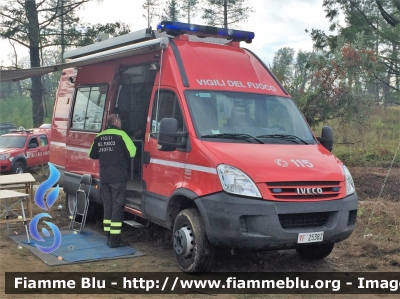 Iveco Daily IV serie
Vigili del Fuoco
Comando Provinciale di Pistoia
AF/UCL
Posto di Comando Avanzato
VF 25382
Ricerca Persona Scomparsa
Colline di Uzzano 17/09/2016
Parole chiave: Iveco Daily_IV