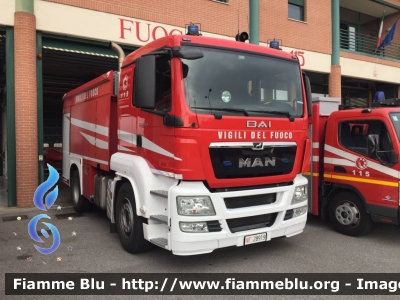  Man TGS 18.320 I serie

Vigili del Fuoco
Comando Provinciale di Pistoia
Distaccamento Permanente di Montecatini Terme
AutoBottePompa allestimento Bai
VF 28919 
Parole chiave:  Man TGS_18.320_Iserie VF28919