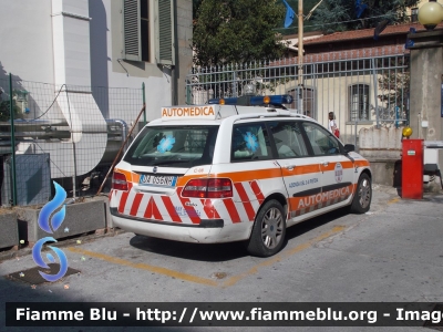 Fiat Stilo Multiwagon II serie
Azienda USL 3 di Pistoia
Automedica 
Postazione Ospedale S.S. Cosma e Damiano di Pescia
CODICE AUTOMEZZO:C-8
Parole chiave: Fiat Stilo_MultiwagonII