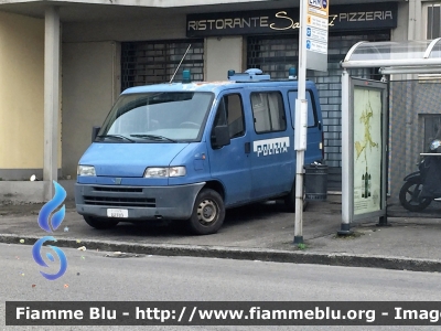 Fiat Duato II serie
Polizia di Stato
Unità Cinofila
POLIZIA D2789
Parole chiave: Fiat Ducato_II 