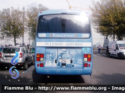 Iveco Cacciamali 100E18
Polizia di Stato
Polizia Stradale
"Pullman Azzurro"
POLIZIA D7760
Scorta al Giro d'Italia 2015
Montecatini Terme
Parole chiave: Iveco Cacciamali 100E18 Giro_Italia_2015