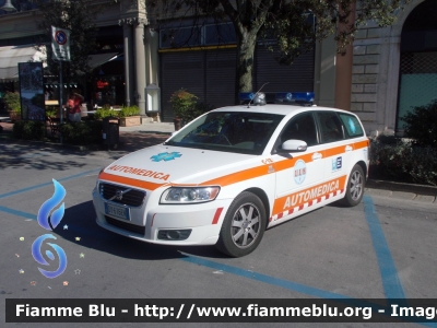 Volvo V50 II Serie
Azienda Usl 3 di Pistoia (PT)
Automedica 
Allestita Maf
CODICE AUTOMEZZO: C-12
"Soccorso Sanitario Mondiali di Ciclismo 2013"
Montecatini Terme (PT)
Parole chiave: Volvo V-50IIserie