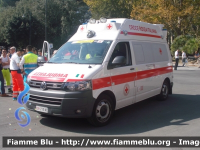 Volkswagen Transporter T5 Restyle
Croce Rossa Italiana
Comitato Locale di Bagno a Ripoli (FI)
Allestita Alessi & Becagli
CRI 710 AC
"Soccorso Sanitario Mondiali di Ciclismo 2013"
Montecatini Terme (PT)
Parole chiave: Volkswagen Trasporter_T5